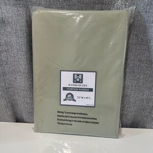 H. Versailtex 100% blackout curtain. 2 panels set. Sage color. NWT.